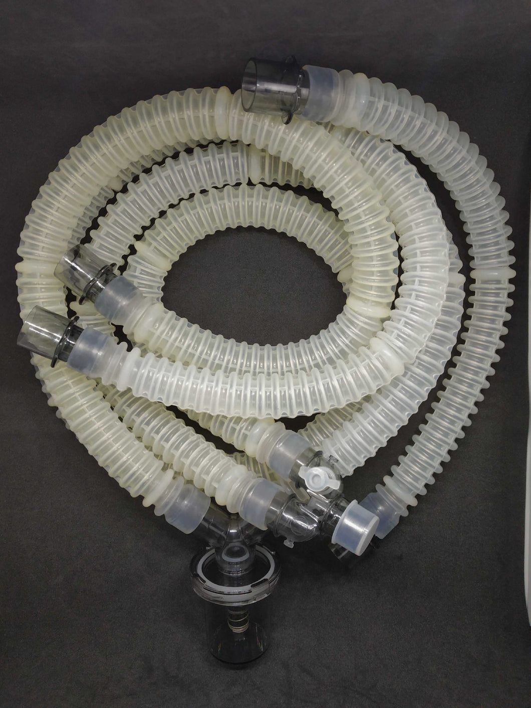 breathing circuits for ventilators